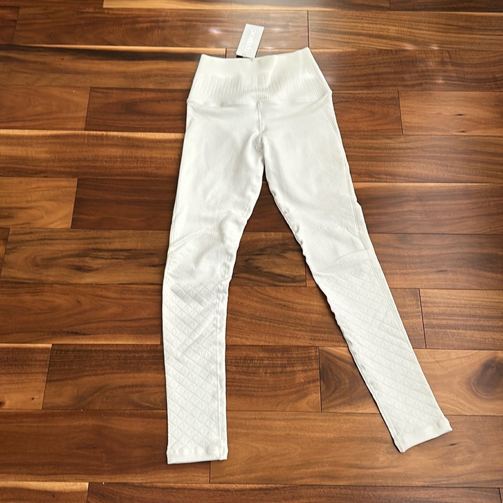 AVOCADO EASY RIDER WHITE LEGGINGS PATTERNED HIGH WAISTED SIZE XS-S NEW